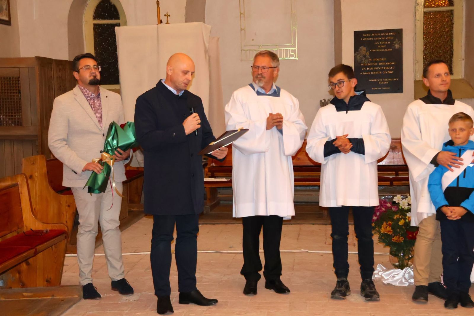 Zdjęcie: 75-LECIE PARAFII MATKI BOŻEJ NIEUSTAJĄCEJ POMOCY W DRAWNIE
