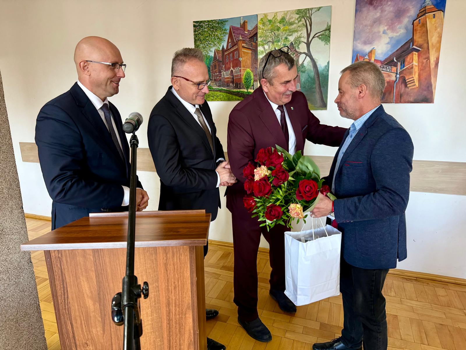 Zdjęcie: Podziękowanie i zmiana na stanowisku Prezesa KZU-H w Drawnie