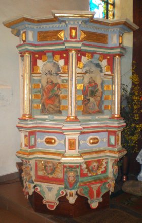 Fragment ambony - kazalnicy po renowacji. Fot. J. Łukasik