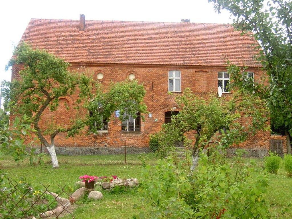 2005r. Budynek gorzelni, stan obecny. Fot. J. Lasecki
